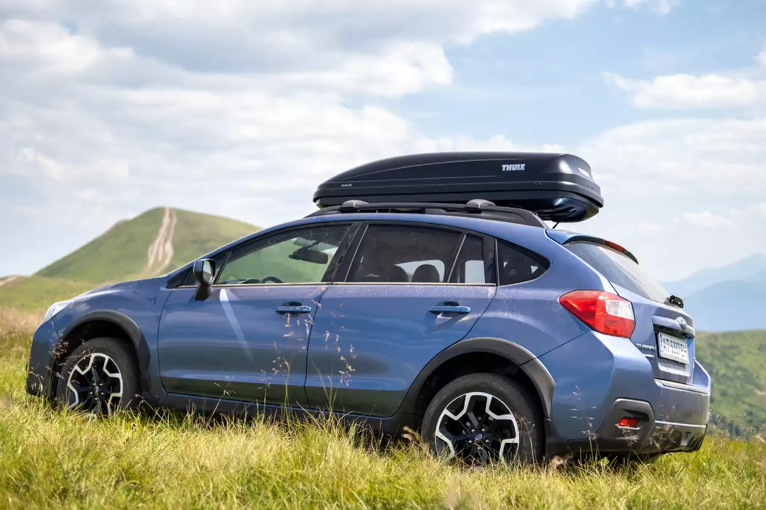 trash bin for Subaru Crosstrek